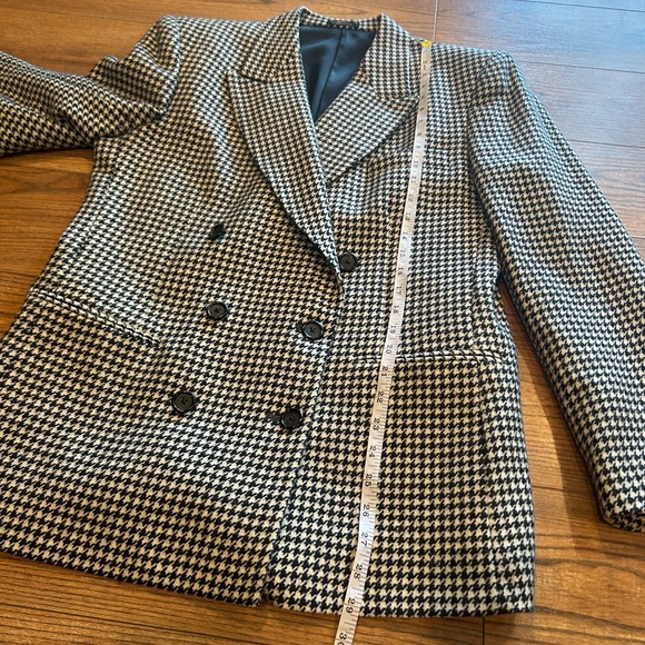 Women's Houndstooth Blazer - Picture 6 of 6